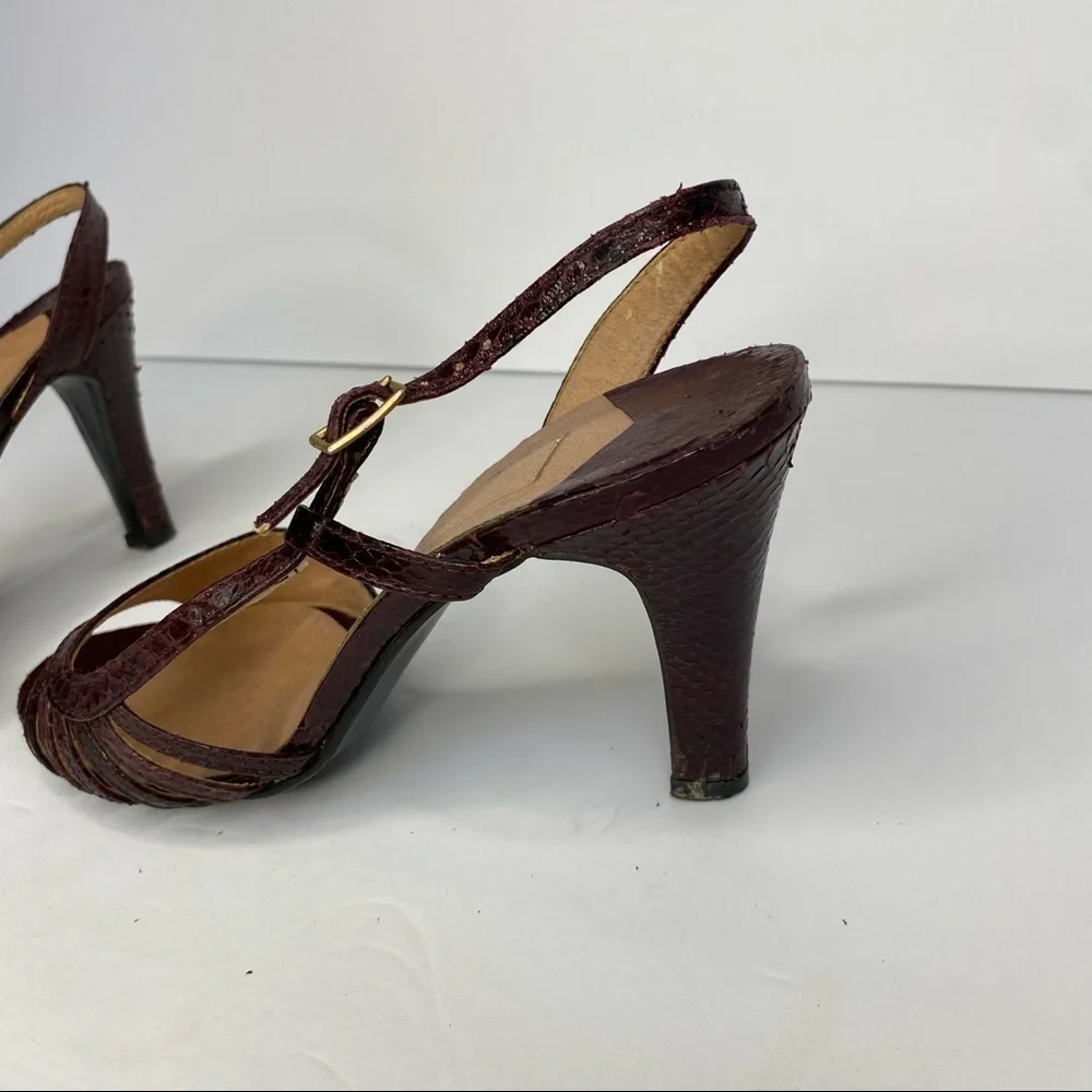 𝅺GENUINE Snakeskin Burgundy Heels